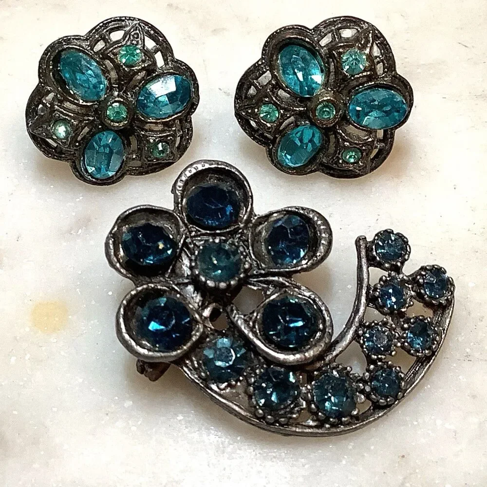 Vintage Blue Brooch Earrings Set Flower Pot Metal Screwbacks Rhinestones